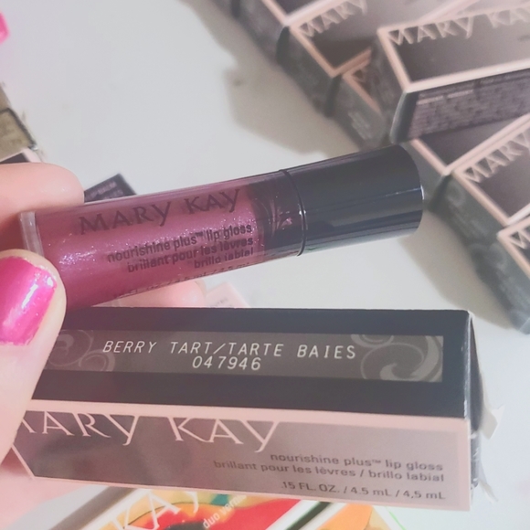 Mary Kay Nourishine Lipgloss 1 Each Berry Tart, Sun Blossoms *3/$20* - Picture 5 of 7
